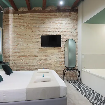& Co. Quart Boutique 3* فالنسيا