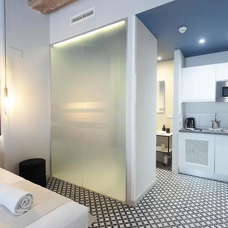 & Co. Quart Boutique 3* فالنسيا