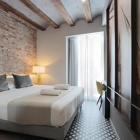 & Co. Quart Boutique Hotel 3*