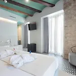 & Co. Quart Boutique Hotel
