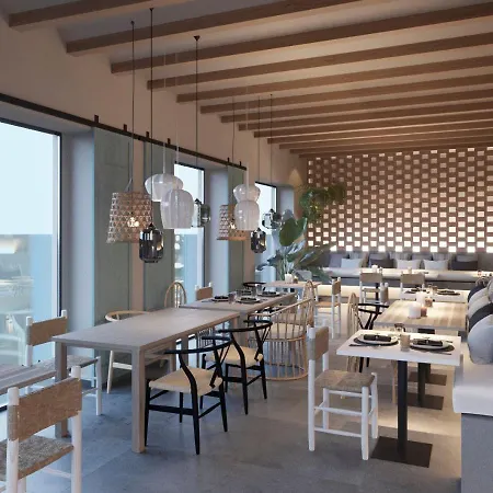 & Co. Quart Boutique