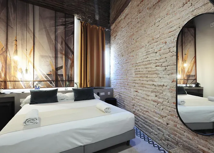 & Co. Quart Boutique Szálloda 3*