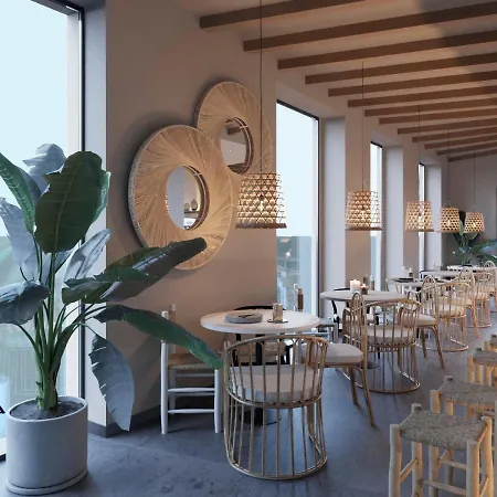 ホテル & Co. Quart Boutique